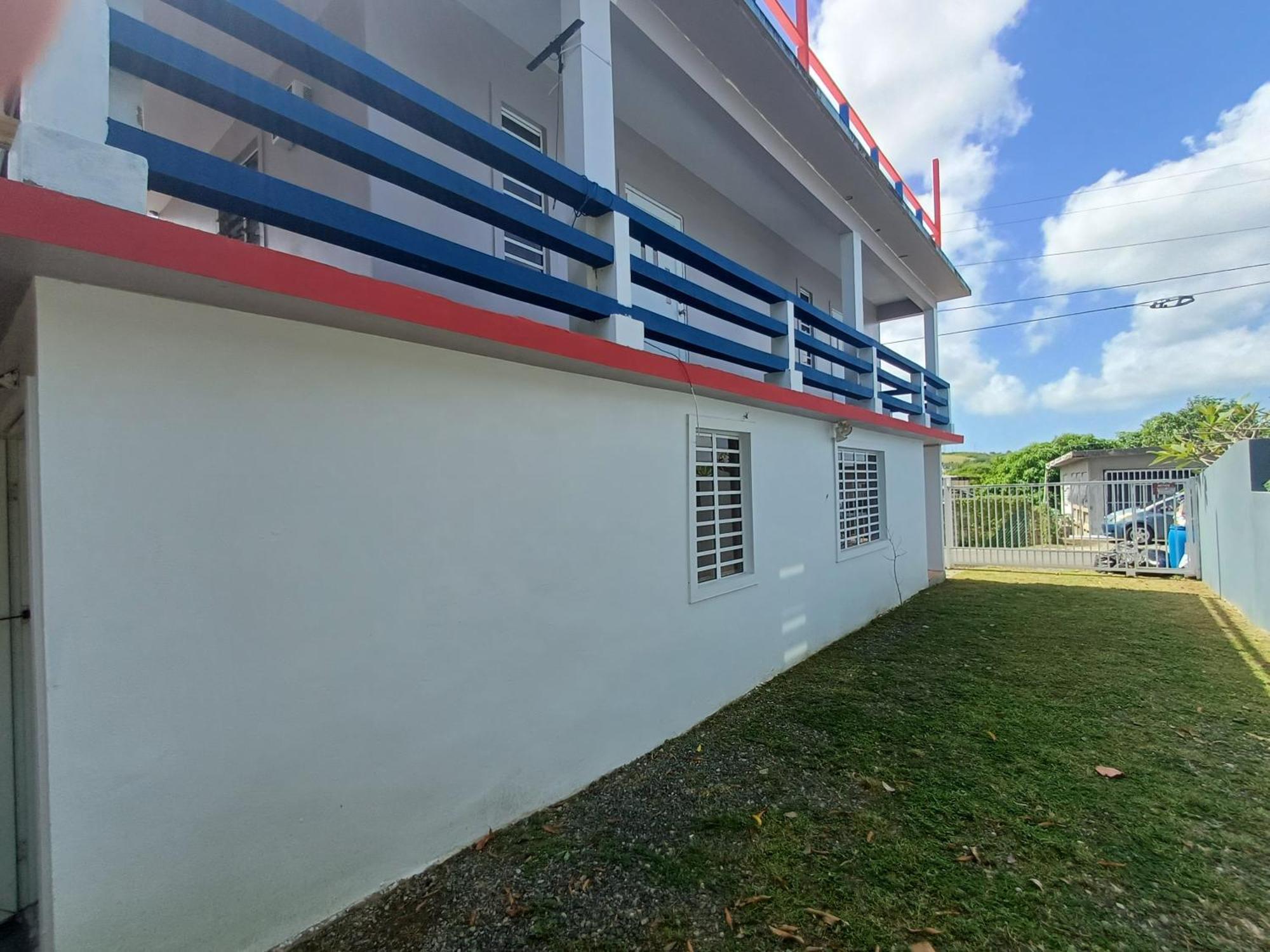 Rooster Run Glamping Camping Has Rooftop And Off The Ground Glamping Experience For 1 To 16 In A Single Tent And Views Of The Rain Forrest And To Culebra Across The Atlantic Ocean W Tents, Linens, Deluxe Air Beds, Warm Shower And More At A Great Pric Βιέκες Εξωτερικό φωτογραφία