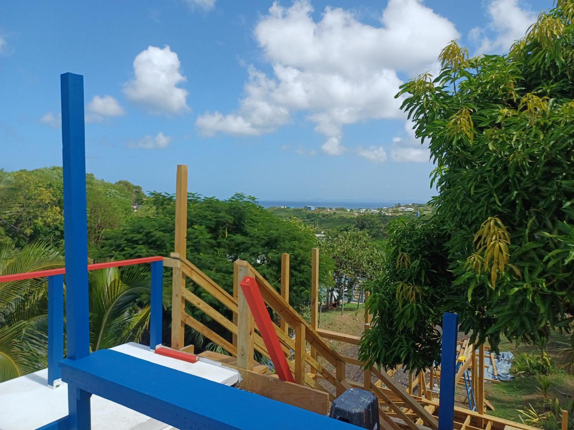 Rooster Run Glamping Camping Has Rooftop And Off The Ground Glamping Experience For 1 To 16 In A Single Tent And Views Of The Rain Forrest And To Culebra Across The Atlantic Ocean W Tents, Linens, Deluxe Air Beds, Warm Shower And More At A Great Pric Βιέκες Εξωτερικό φωτογραφία